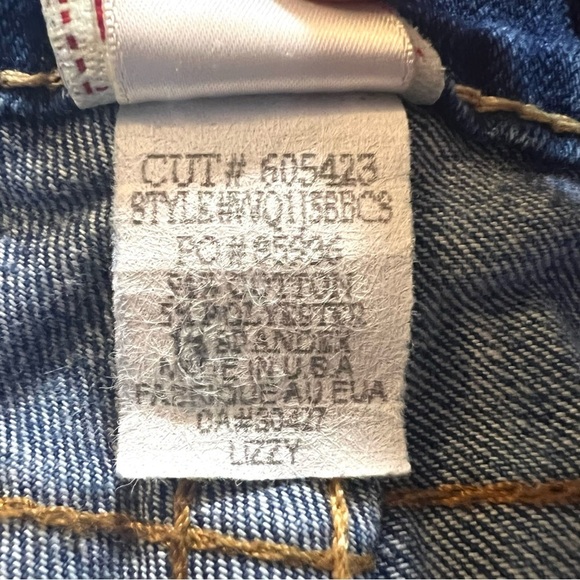 TRUE RELIGION Denim Lizzy Capri Jean Cropped Low Rise Blue Size 28 - Picture 11 of 12